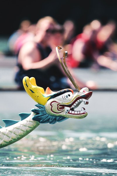Dragon Boat Events: Get on board – Summon the sporting spirit of your team – with a dragon boat event